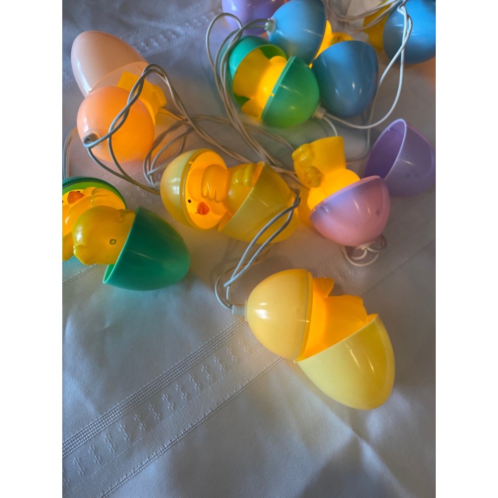 Vintage Set of 10 Easter Egg w/ Hatching Chick String Lights Set